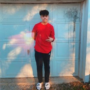 Meet your Posher, Tyler